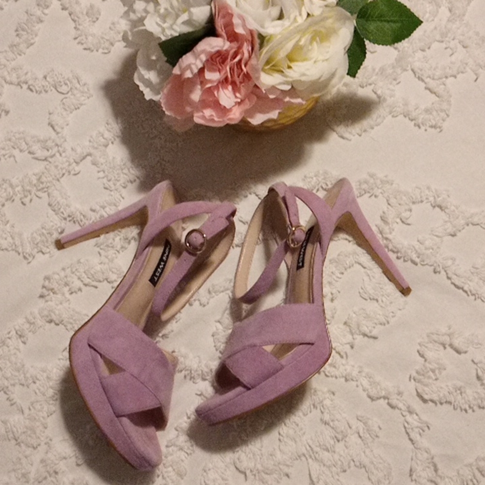 Nine West Suede Platform Heels 💜